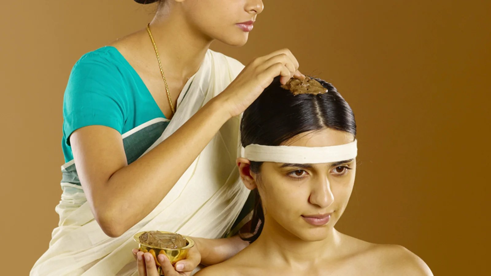 4 Week Ayurveda Therapist Training With Yoga Retreat Experience in Kathmandu, Nepal